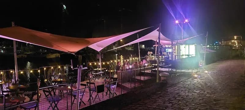 Bar L'eau – sfeerbeeld