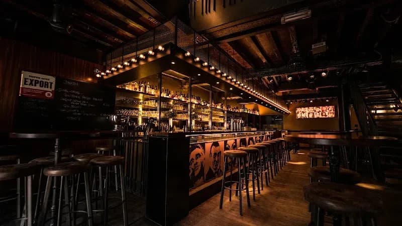 't Half Maantje – sfeerbeeld